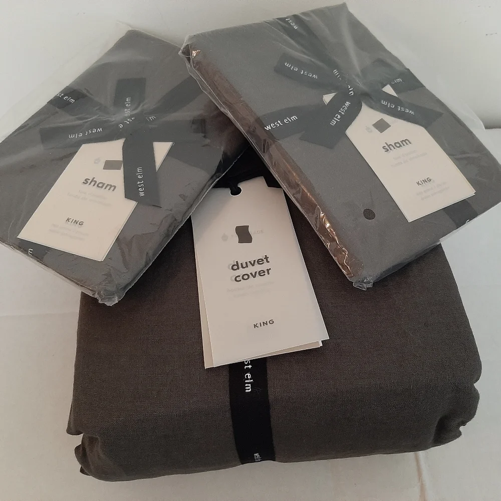West Elm KING Belgian Flax Linen Duvet cover & 2 King shams Slate